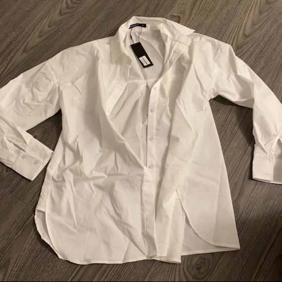 SOLD! White Boyfriend Shirt - Picture 3 of 4